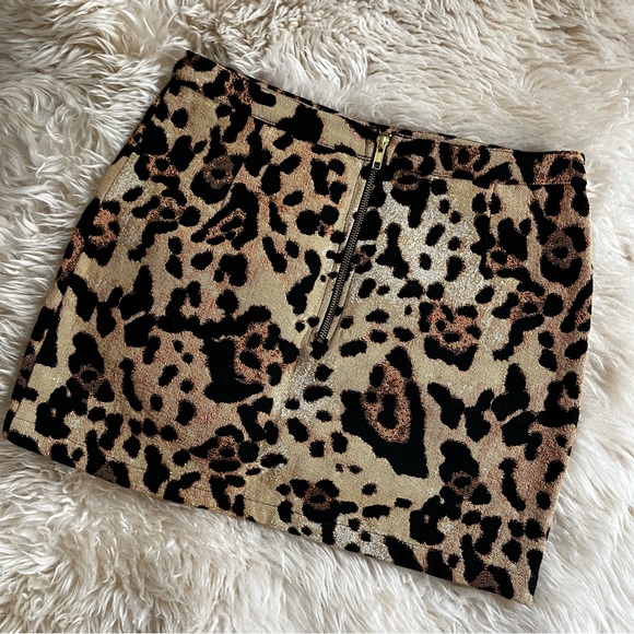 Topshop Tapestry Leopard Print Mini Skirt - Picture 2 of 4